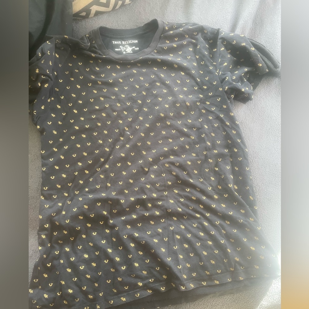 Men large true religion shirt